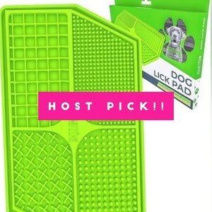 Mighty Paw Dog Lick Pad Green